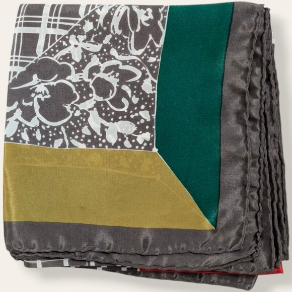 Vintage Vera Neumann Butterfly Scarf - Picture 3 of 4